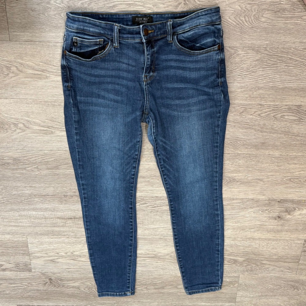 Judy Blue Los Angeles Skinny Fit Jeans Medium Wash Blue Size 11/30
